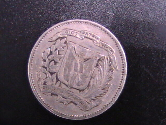 Dominican Republic 1975 2-1/2 GRAMOS 10 CENTAVOS - Fresh Stock Dated October 2025