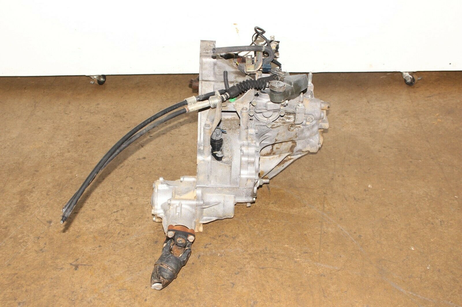 JDM 97-98-99-00 HONDA CRV AWD B20B B20Z MANUAL TRANSMISSION 4X4 TRANS - Fresh Stock Dated October 2025