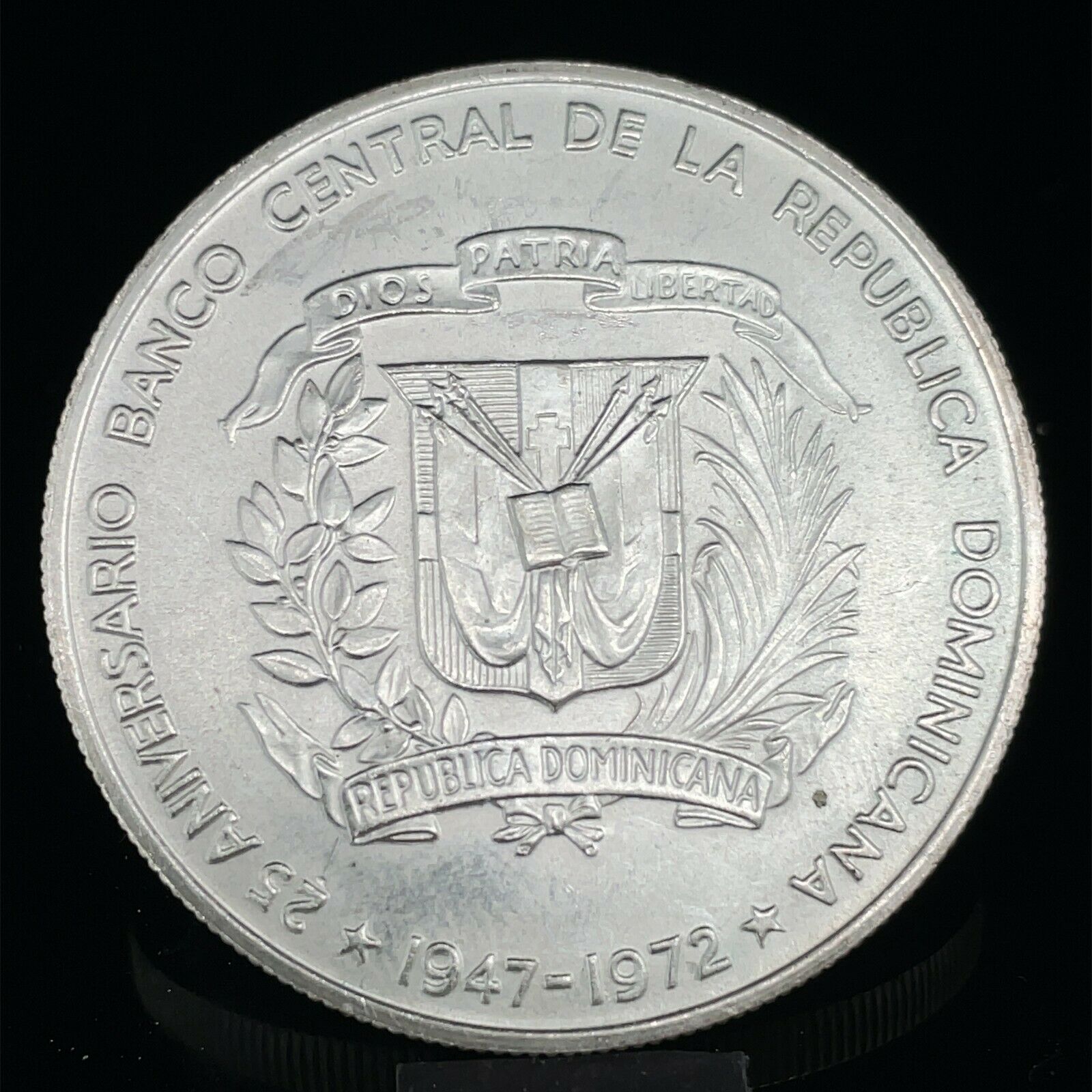 1972 DOMINICAN REPUBLIC SILVER 1 PESO CENTRAL BANK 25Th ANNIVERSARY Km#34 - Fresh Stock Dated October 2025