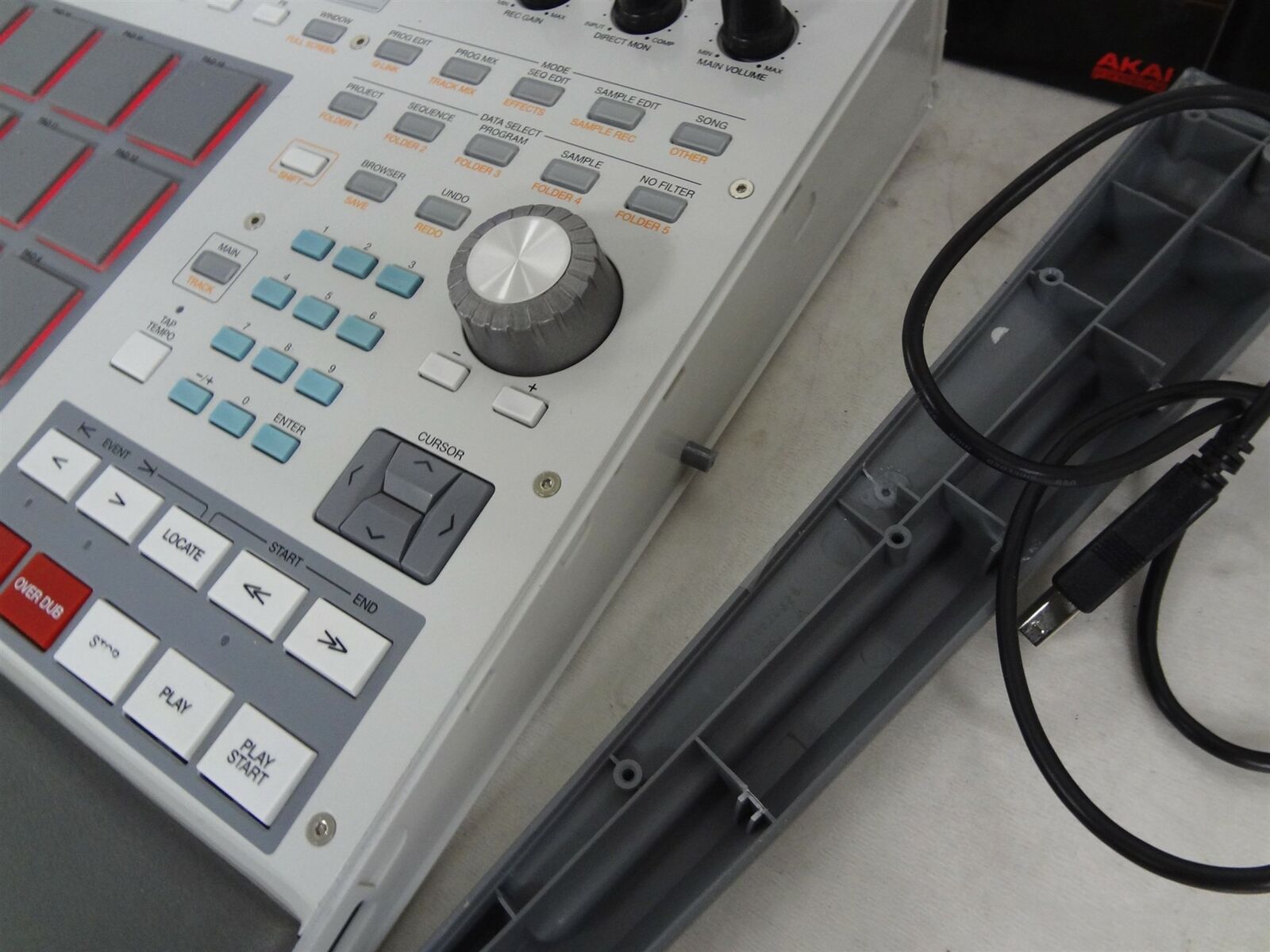 Akai MPC Renaissance PC/Mac USB MIDI Music Production Controller No Software - Fresh Stock Dated October 2025